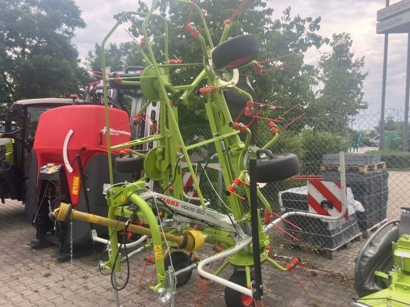 Claas VOLTO 60 RANDSTREUTUCH