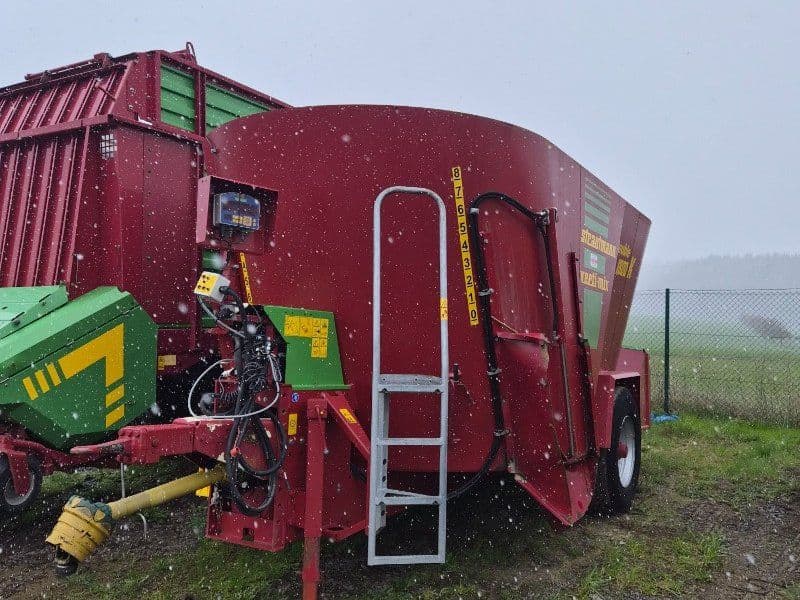 Strautmann VM 1800 Double K