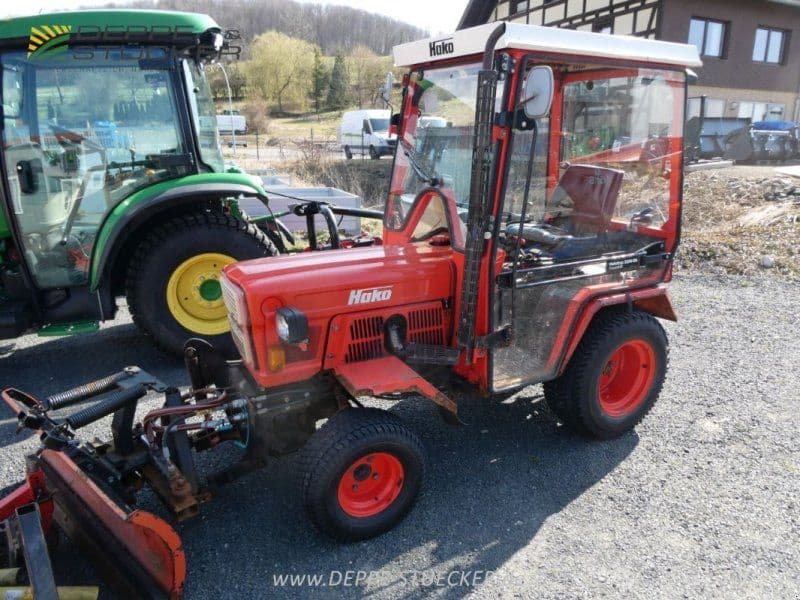 Hako 2250DA Powershift mit Mähwerk + Schild