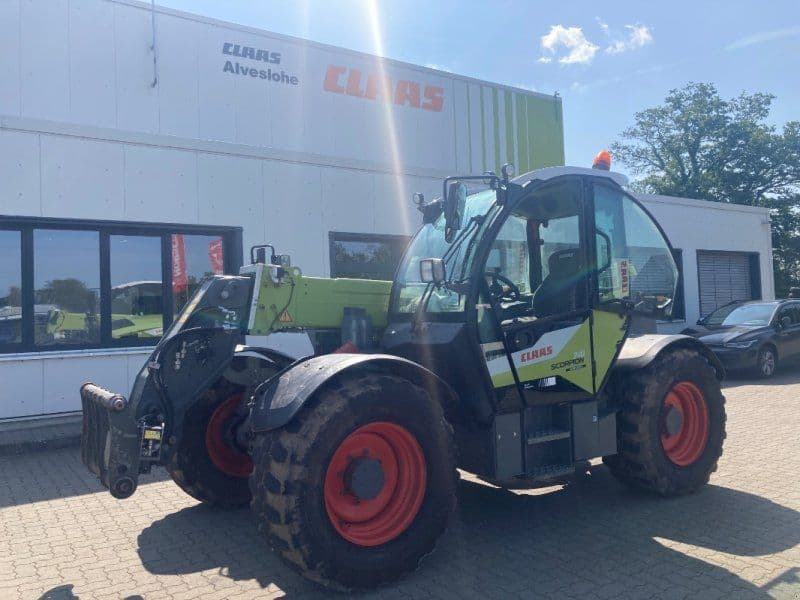 Claas SCORPION 741