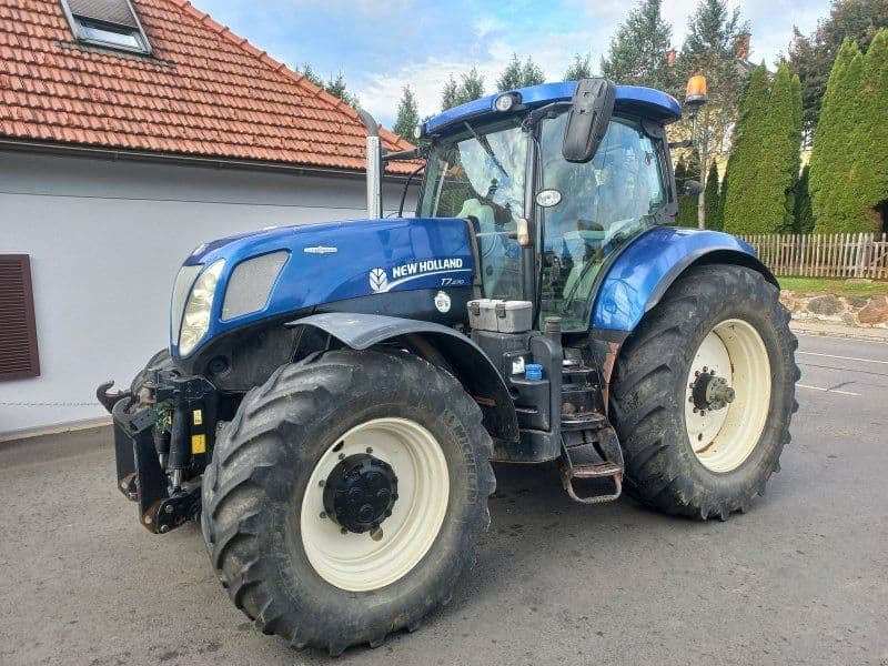New Holland T7.270 Auto Command BluePower