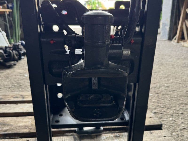 New Holland Lagerbock/AHK Sauermann