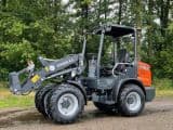 Pitbull Compact Loader X27-45CRT - Afbeelding 1