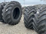 Vredestein 710/70R42 + 600/70R30 Afmonteret. VF - Afbeelding 1