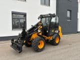 JCB 403 PLUS AGRI HL - Afbeelding 1