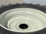 Valtra KOMPLETTRÄDER 540/65 R28 + 650/65 R38 TB - Afbeelding 2
