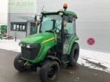 John Deere 3320 - Afbeelding 1