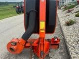 Kubota Absaugung mit Hochentleerung - Afbeelding 1