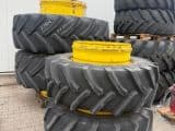 John Deere 480/70 R30 + 650/85 R38 Zwillingsräder - Afbeelding 1