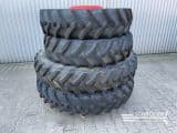 Claas PFLEGERÄDER 320/9 R32 + 340/85 R46 - Afbeelding 1