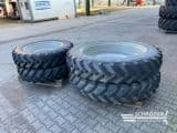 Massey Ferguson 320/85 R34 + 340/85 R48 - Afbeelding 1