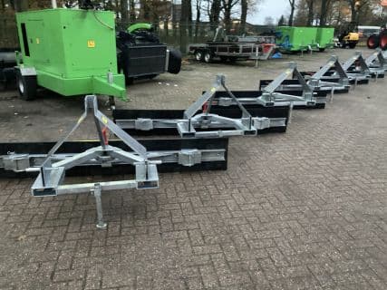 Nieuwe sneeuw/modderschaven