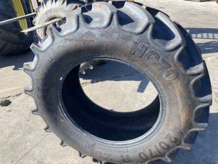 420 / 70 R28 Mitas HC70