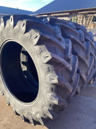 520 / 70 R38 Pirelli