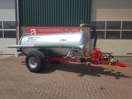Water tank MB 32