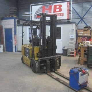 Caterpillar EP25K, elek, bj 2011, triplomast, side shift, hydro vorkverstelling.