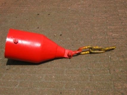 Buizentrekkers aan molploeg