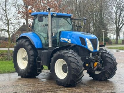 New Holland T7.220 T 7.220 Power command New holland Fronthef 50 KM