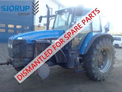 New Holland 8560
