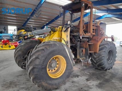 New Holland W170C
