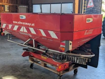 Rauch AXIS 20.1 W mit 800 Liter Aufsatz