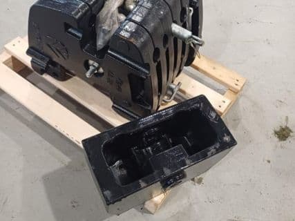 New Holland VÆGTE 45KG