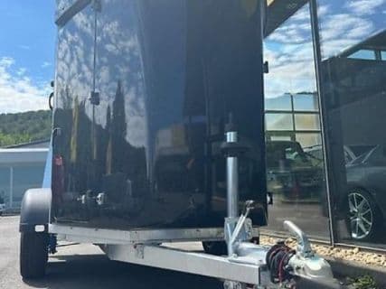 Humbaur Pegasus PRO 2-Pferd !! 2,4t SK DS