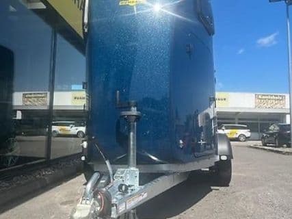 Humbaur Pegasus Pro 2-Pferde 2,4t !! SK