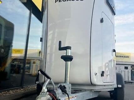 Humbaur Pegasus 2-Pferde 2.4t. SK !!!!