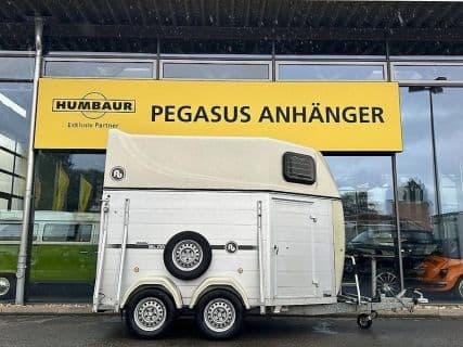 Blomert Pferde 2,7t. Alu Sattelkammer