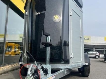 Humbaur Xanthos Aero 2-Pferde 2,4t Neu SK Vollaussattung