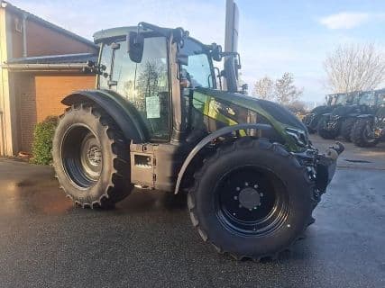 Valtra G115A