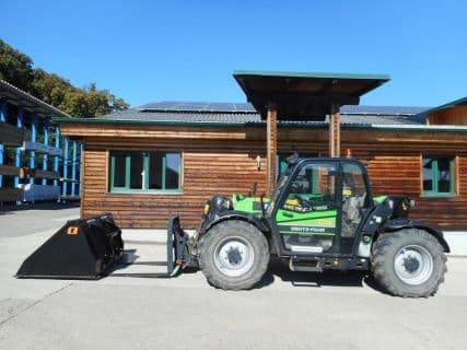 Deutz-Fahr Agrovector 37.6 ( 3,7 Tonnen 6 Meter ) 40 Km/h