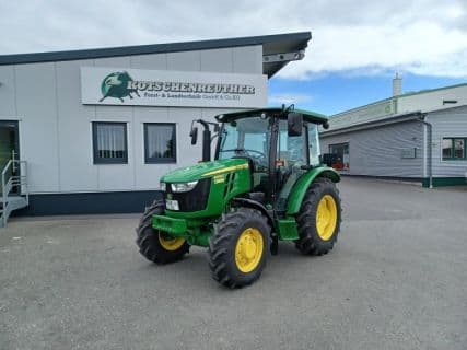 John Deere 5058E