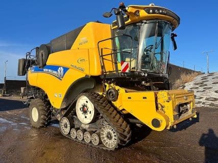 New Holland CR 9.90 ***ohne Schneidwerk***