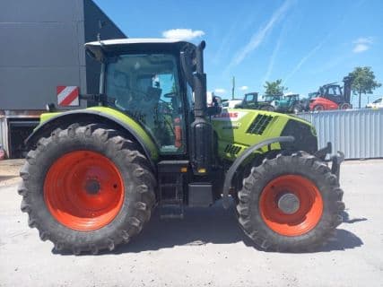 Claas Arion 660 CMATIC