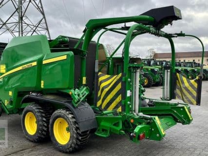 John Deere C451R