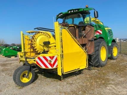 John Deere 8500