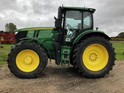 John Deere 6230R