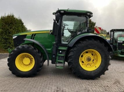 John Deere 7290R