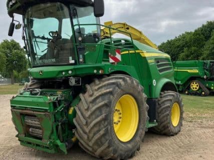 John Deere 8500