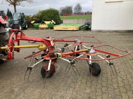 Pöttinger 4-Kreisel