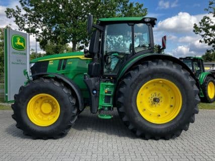 John Deere 6R 250