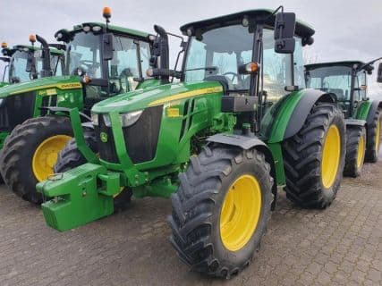 John Deere 5100M