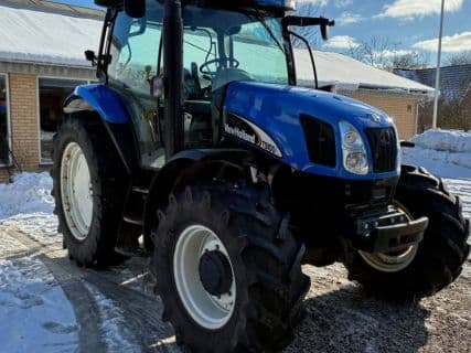 New Holland TS100A