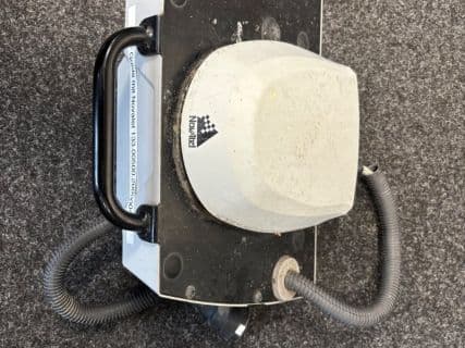 Massey Ferguson Guide mit Noel-Zentimeter-Genauigkeit (RTK)