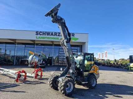 Giant G2700 HD+ TELE