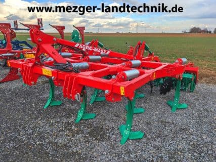 Agro-Masz Flügelschar Runner 30 gefedert, Rohrwalze