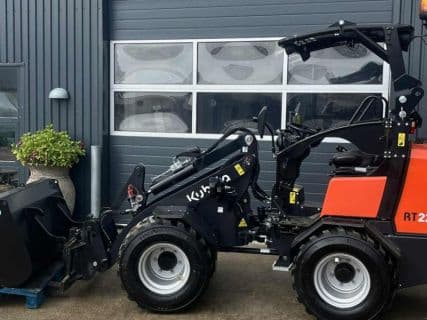 Kubota RT220-2a