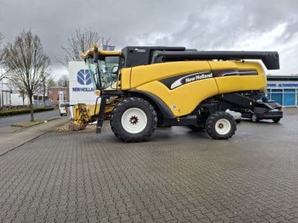 New Holland CX740  CX 740